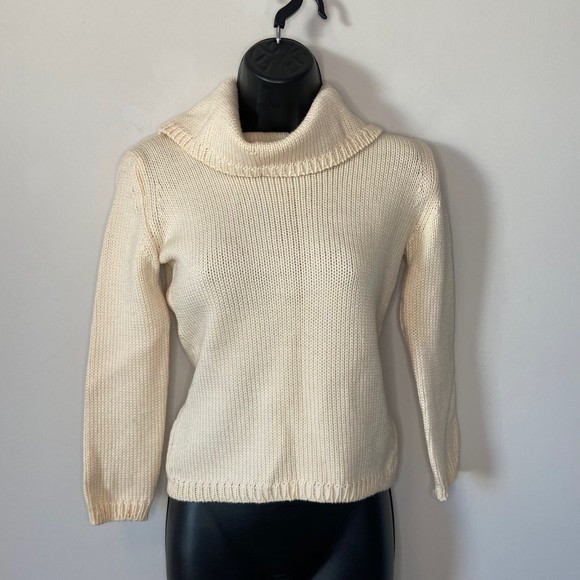 Hilfiger Angora Rabbit Wool Cream Turtleneck Knit Crochet Sweater Sz XS - Picture 5 of 10